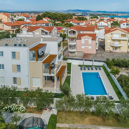 Apartmanhotel Corcovado Deluxe With Heated Pool Vodice