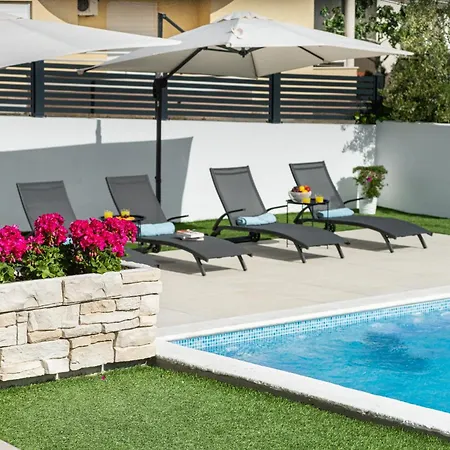 Apartmanhotel Corcovado Deluxe With Heated Pool Vodice