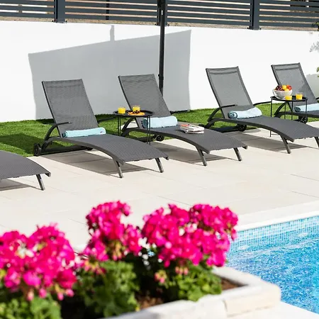 公寓式酒店 Corcovado Deluxe With Heated Pool 4*