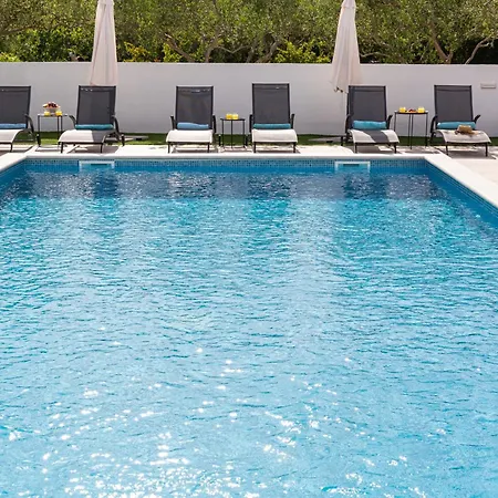 Corcovado Deluxe With Heated Pool 4*