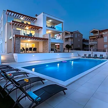 Corcovado Deluxe With Heated Pool Апарт-отель Водице