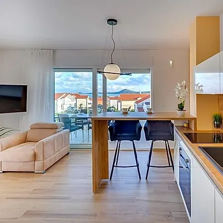 Апарт-отель Corcovado Deluxe With Heated Pool 4*
