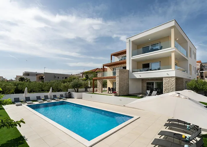 Апарт-отель Corcovado Deluxe With Heated Pool